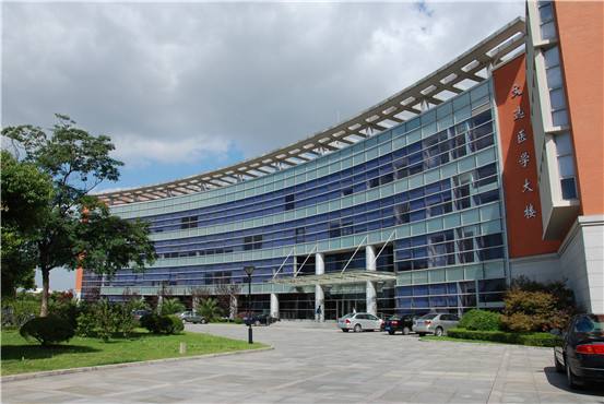 交通大學(xué)無油水潤滑空壓機(jī)案例！